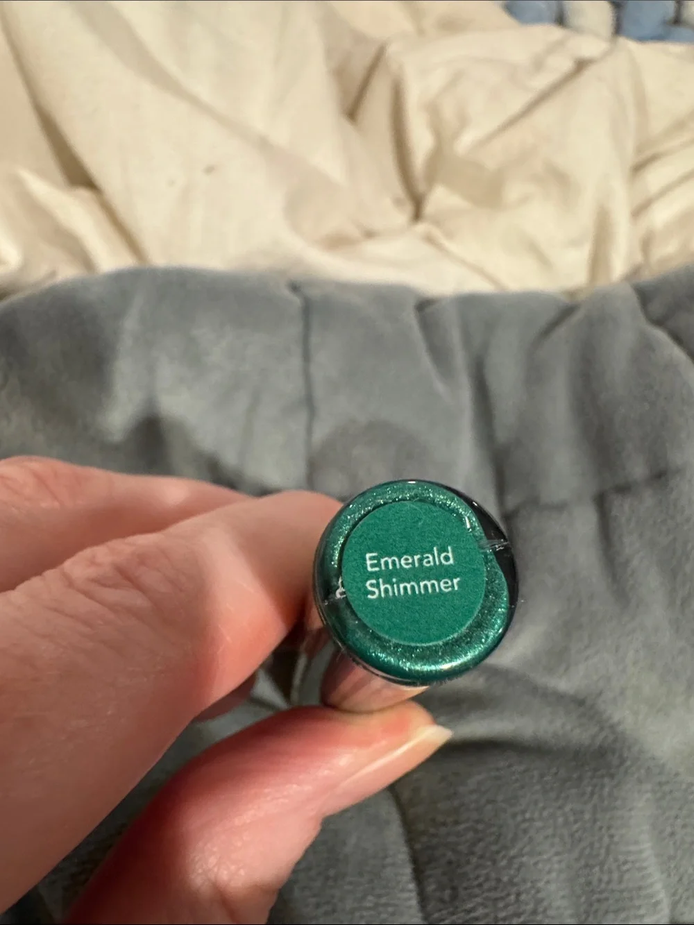 Shadow Sense Liquid Eyeshadow in Green Simmer